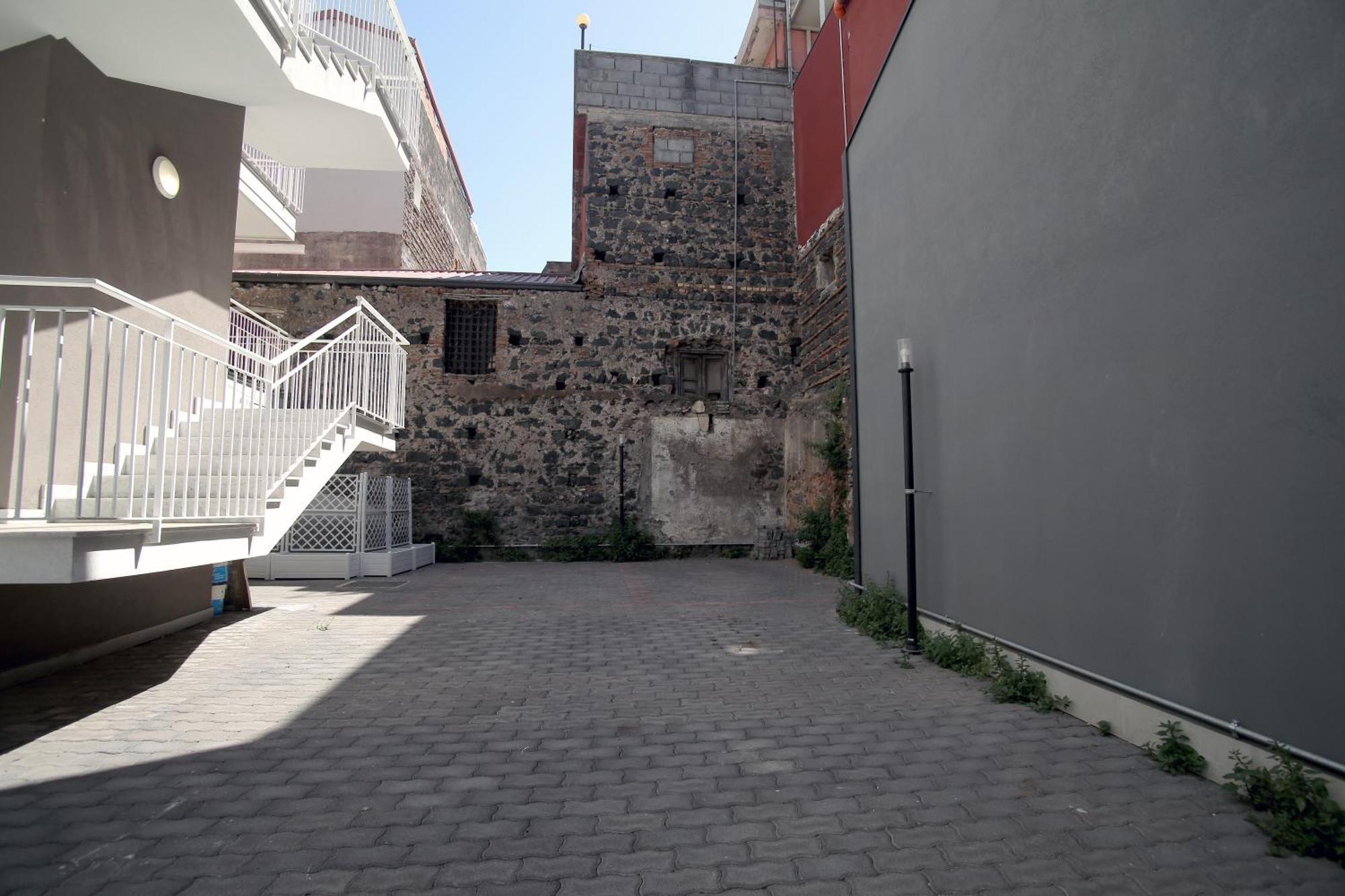 Laudani Homes Aeroporto di Catania Fontana Rossa Esterno foto